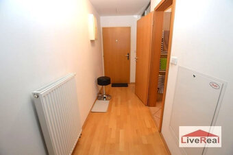 Moderný 2 izb, Vienna Gate, 12.p., 70m2, výhľad, zariadený, - 10