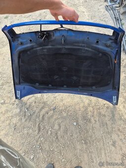 Predám prednú kapotu na Škoda Octavia II 2 - 10