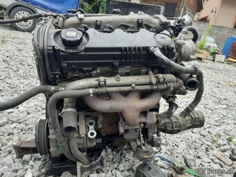 Motor 1,9JTD 85kw kód motora 937A.2000 na alfa Romeo 147 - 10