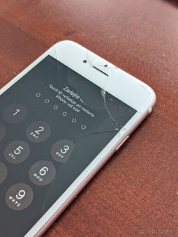 iPhone 6 / 6s / 7 na diely - 10