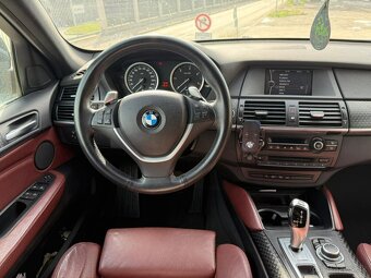 BMW X6 xDrive 30d 245k - 10