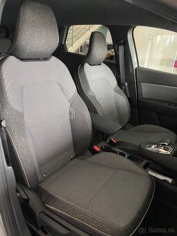 Renault Symbioz techno E-Tech full hybrid 145 - 10