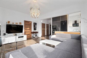ASSENZIO - EXKLUZÍVNE - PREDAJ - 4 IZBOVÝ RODINNÝ DOM - HORN - 10