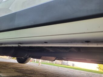 Predám Peugeot Boxer 2,2 hdi 110kw. - 10