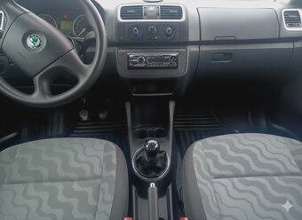 Škoda Fabia II Combi  Benzín - 10