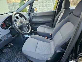 Mitsubushi Colt - 10