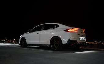 Hyundai I30N Fastback 2.0 T-GDi DCT N Performance 2023 - 10