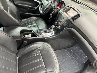 Opel Insignia 2.0cdti 118kw M6 171000km rv 2010 - 10