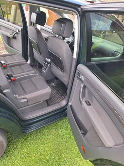 Volkswagen Touran R-line - 10