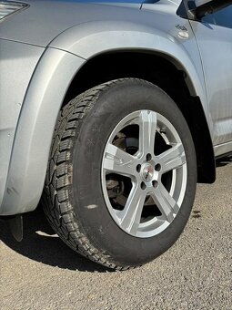 TOYOTA RAV4 - 10