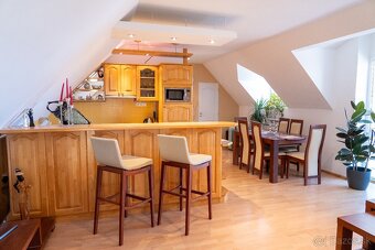 SIMI real - Exkluzívny RD s bazénom a samostatným apartmánom - 10