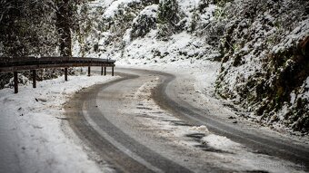 pl 5x108 r17 Toyota Proace zimné 225/55 r17 Bridgestone 8 mm - 10