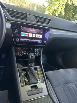 Škoda Superb 2.0 TDi 140kw - 10