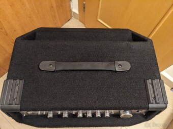 Basgitarové kombo Bugera Ultrabass BXD15A - 10