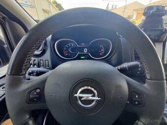 Opel Vivaro - 10