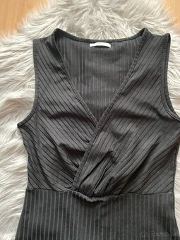 3x čierne body - 10