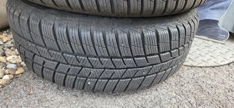 Predám zimný komplet 185/60R15 88T na škoda fábia. - 10