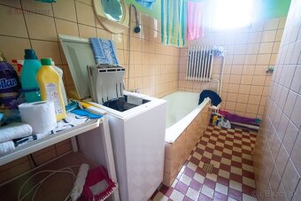 NA PREDAJ RODINNÝ DOM : RUŽOMBEROK - BIELY POTOK - 10