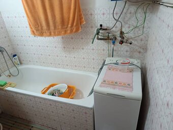 Na predaj dom v obci Vyhne iba 400m od Vodného raja. - 10