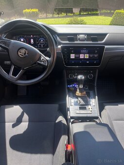 Škoda Superb combi 2.0 TDI DSG - 10