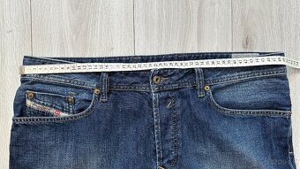 Pánske,kvalitné džínsy DIESEL - veľkosť 36/32 - 10