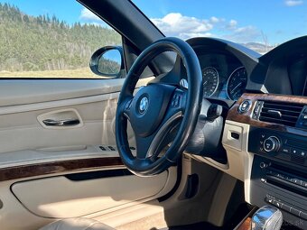 Bmw eE93 335i - 10