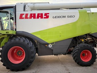 Sklízecí mlátička Claas Lexion 560, žací lišta V750 Vario, d - 10