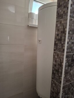 Predám bungalov 130 m2, pozemok 504 m2, obec Hviezdoslavov - 10