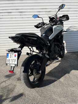 Kawasaki Versys 650 - 10