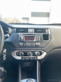 KIA RIO 2013 1.25 benzín - 10