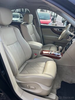 Infiniti QX70 S diesel Premium AWD kupene SR - 10