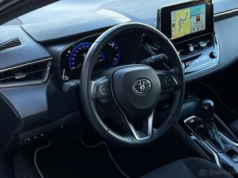 Toyota Corolla Combi 1.8 HEV Comfort AT - 10