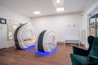 Na predaj plne fungujúce a zariadené štúdio priamo v centre - 10