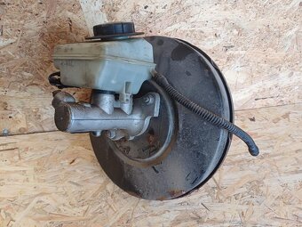 Opel Astra H (2004-2009) náhradní  díly - 10