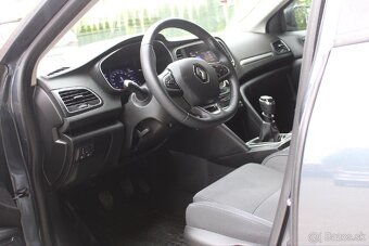 Renault Megane TCe 140 Equilibre - 10