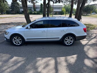 Škoda Superb II Scout 4x4 DSG - 10