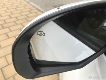 Suzuki Swift 1,2benzin 69kw 2011,130000km,kup.na Slovensku - 10
