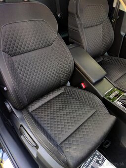 Škoda Superb Combi 2.0 TDi Facelift - 10