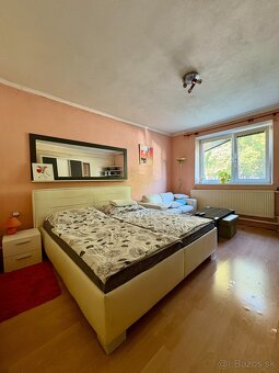 DOM, OPROTI PARKU, KDE ZAČÍNA NOVÝ PRÍBEH - 10