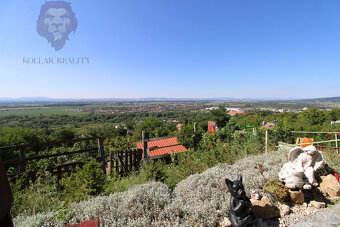NA PREDAJ - Chatka s pekným výhľadom na Šianci - 10
