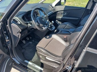 Renault Scenic TCe 140 "EDITION BOSE" - 10