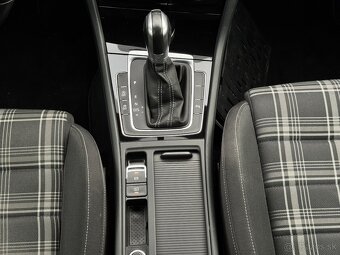 Volkswagen Golf 2.0tdi GTD DSG - 10