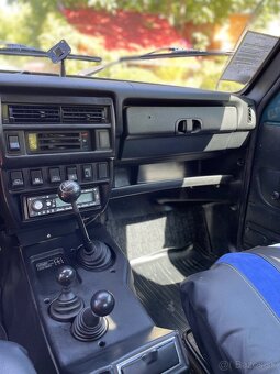 Lada Niva - 10
