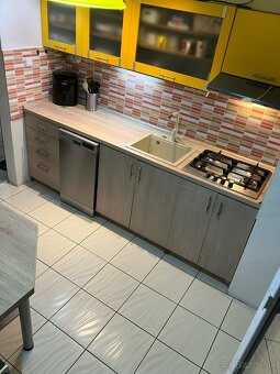 Predaj 3 izbový byt Senica - 10
