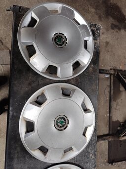 Originálne puklice - 10