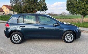 VOLKSWAGEN GOLF 2.0 TDI TRENDLINE - 10