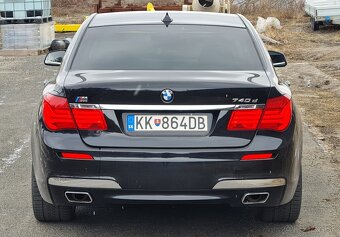 BMW 7 740d M-paket - 10