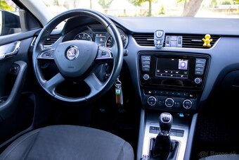 Škoda Octavia Combi - 10