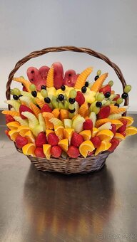 Fruit bary, ovocné kytice, dezerty, poháriky, košíky - 10