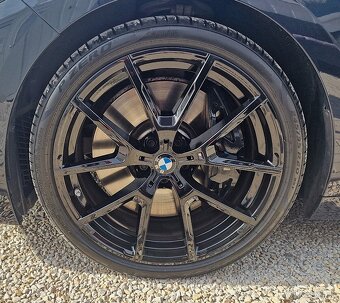 BMW RAD 8 840D XDRIVE M - PACKET - 10